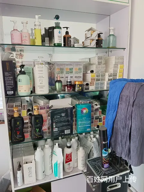 理发用品，洗头床，烫发机，理发凳子…… - 图片 1