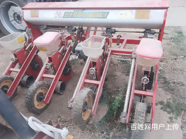 三台玉米播种机，一台粉碎机，一台12伏电动智能播种 - 图片 10