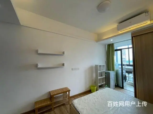 金港湾可免中介费一口价800元月电梯房阳台看东街夜景 - 图片 5
