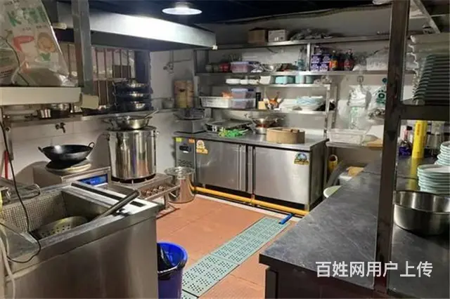 【同城搜铺网】江北尚上城300平火锅店转让（外带坝子） - 图片 3