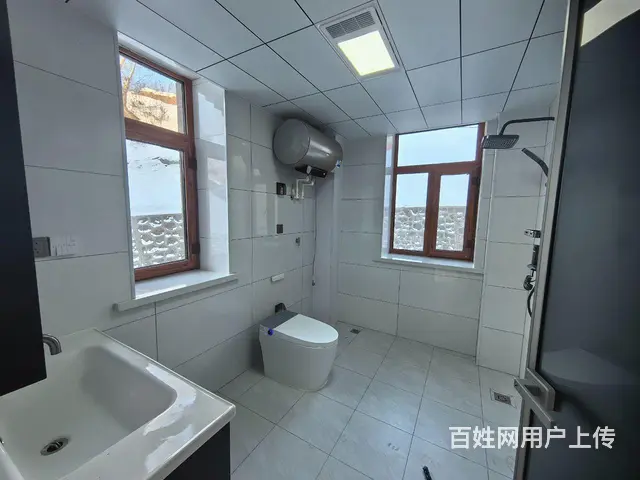 万宝电梯洋房，135平，3室 - 图片 1