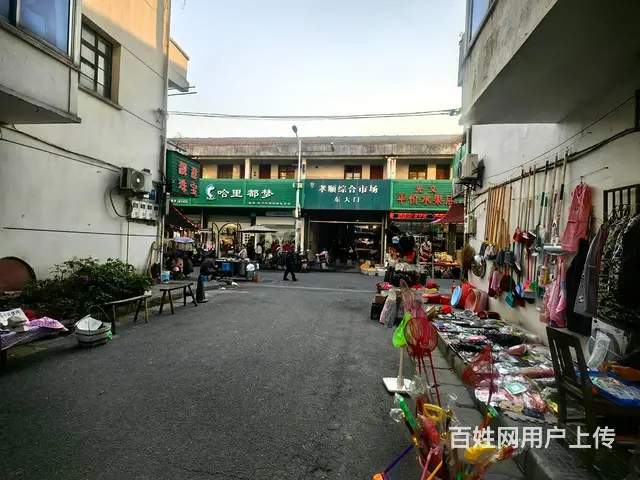 （及 致）位于综合市场入口处服装店转让！周边人流集中！可空转 - 图片 5