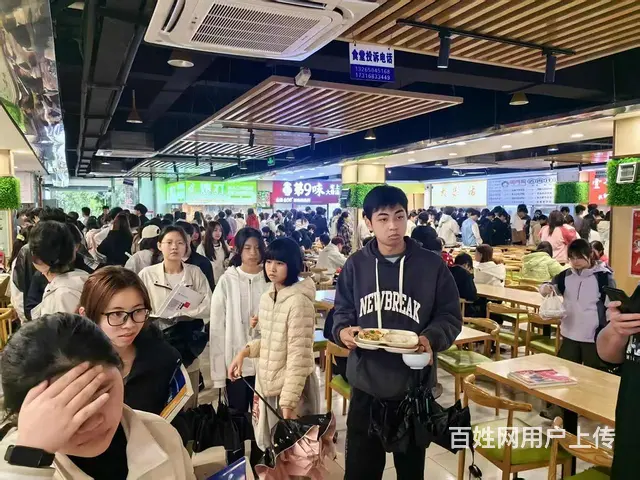 封闭式管理高校，学校唯一个食堂 - 图片 3