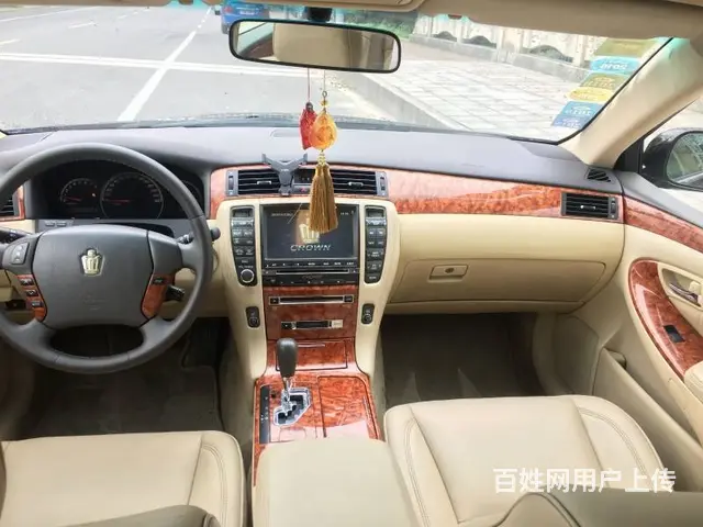 丰田 皇冠 2005款 3.0 手自一体 Royal E 真 - 图片 8