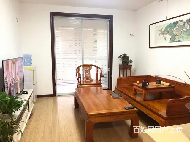 康馨园南区1楼精装2室家具家电齐全包物业，宽带，有线费 - 图片 1