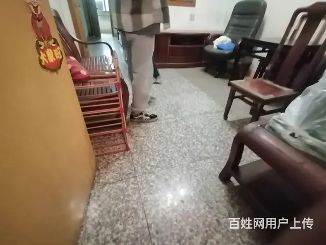 先锋路女子岗亭附近有房出租 普通住宅1厅 中等装修 - 图片 4
