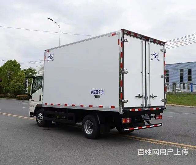 重汽豪沃小金牛4.2米冷藏车 C照可开全国送可分期 - 图片 2