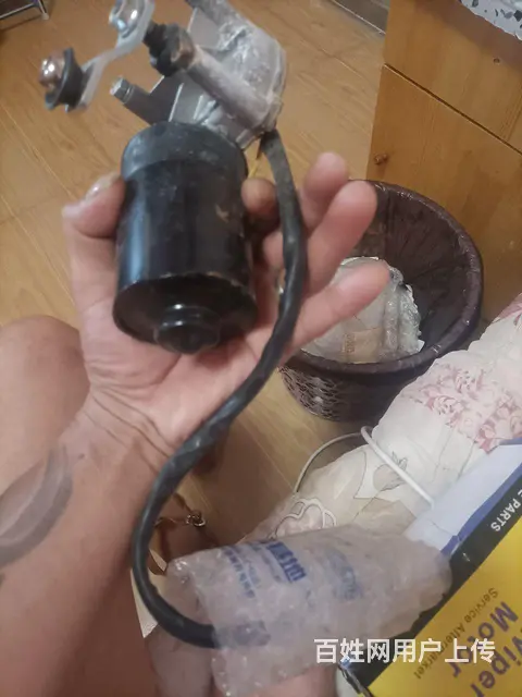 出售新奥拓雨刮器电机 - 图片