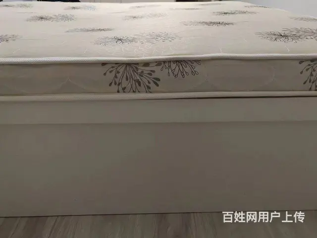 出售乳胶床垫 - 图片 1