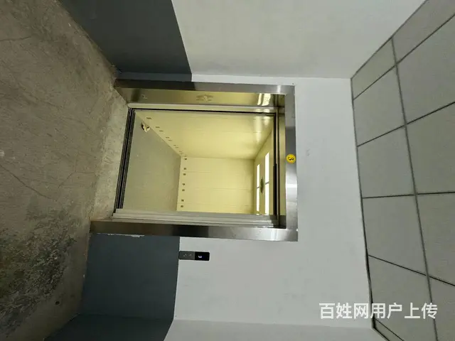 急租图书城二楼写字楼！50平可作书店教辅教材办公等，有货梯， - 图片 11