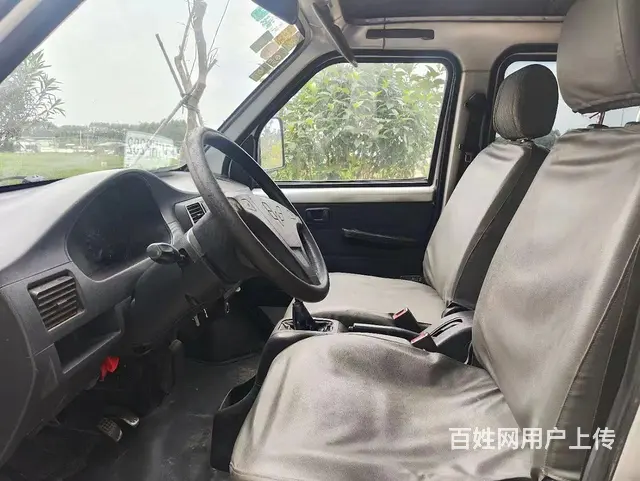 五菱箱式货车 - 图片 8