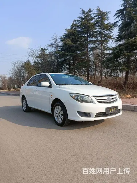 比亚迪L3 2015款 1.5 手动 节能版尊贵型 - 图片 3
