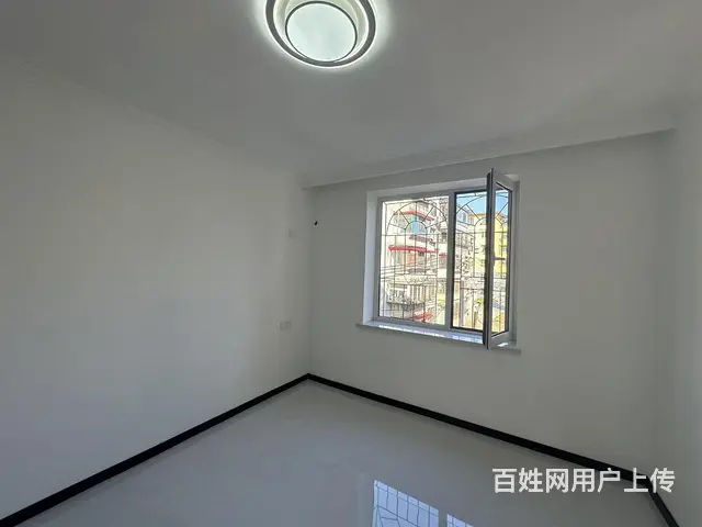 新华东方社区3楼南北通透55.5平两室21.6万 - 图片 3
