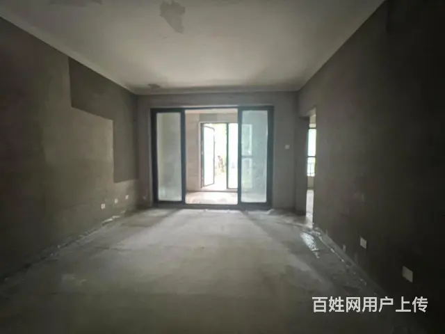 79号院 一层带南院60平 毛坯三室两卫 有证能贷 诚心出售 - 图片 8