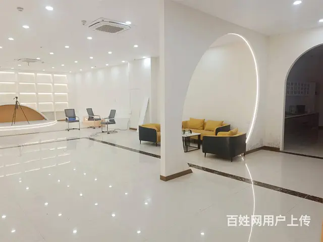 罗庄高架旁商铺/写字楼出租！不限业态可做展厅、办公室、直播间 - 图片 1