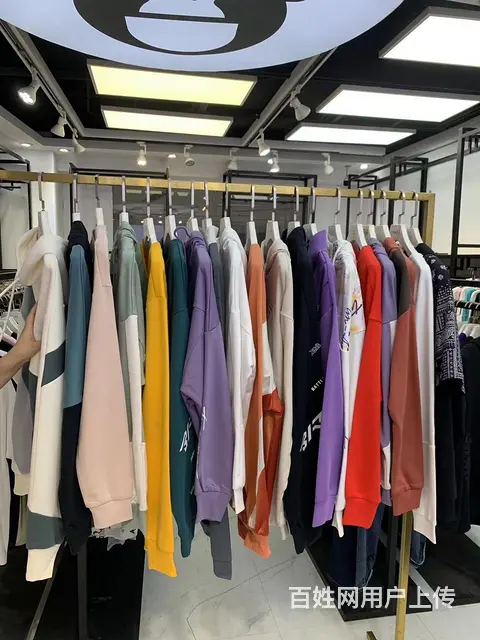 品牌服装批发市场厂家直销彪马安踏李宁卡帕茵宝 - 图片 1