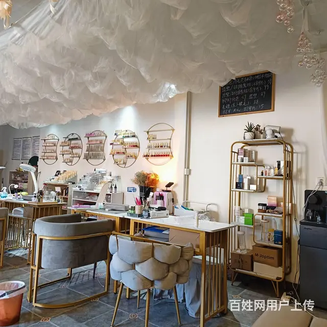 F0021金世纪广场傍边美甲店整体转让 - 图片 5