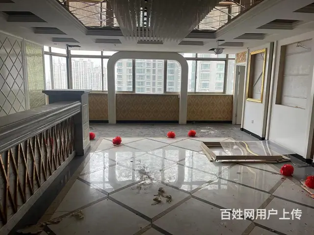 张店区柳泉路天健大厦旺铺整体出 - 图片 1