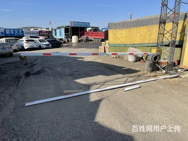 昆明停车场道闸杆安装公司，地址，电话，营业时间 - 图片