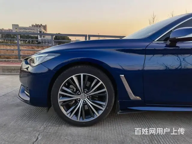 英菲尼迪Q款 2.0T 手自一体 豪华版 - 图片 3