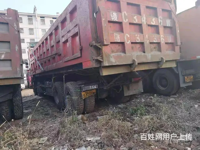 国五东风天龙KC前四后八自卸车420马力8米6货箱 - 图片 6