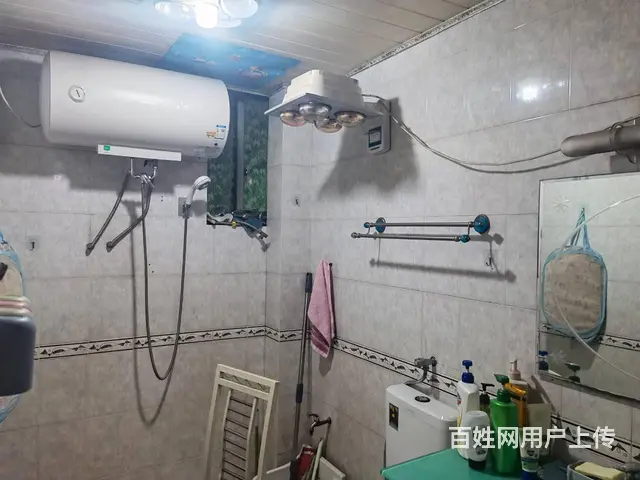 香港路，北京华联对面长征商贸城 普通住宅2厅 精装修 - 图片 6