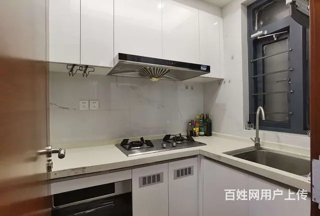拱北关口岭秀城壹号电梯精装大公寓出租，租价3800。近关口 - 图片 5