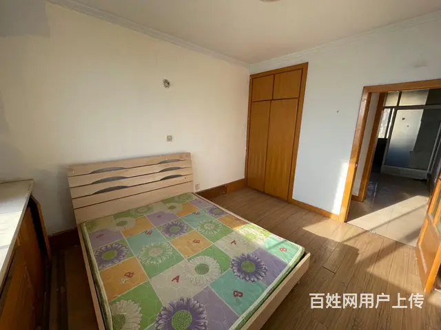 朝柴家属院5楼64平，两室一厅，简单装修，小税10万 - 图片 3