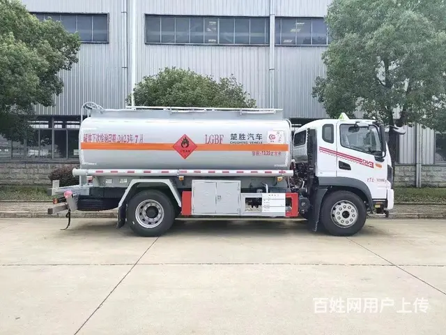 楚胜厂家直销东风华神10吨油罐车 现车低价处理 - 图片 3