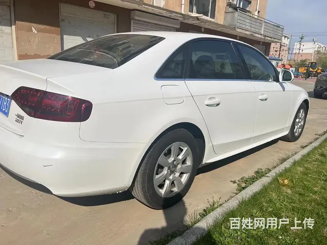奥迪A4 2010款 A4L 2.0TFSI 无级 132k - 图片 6