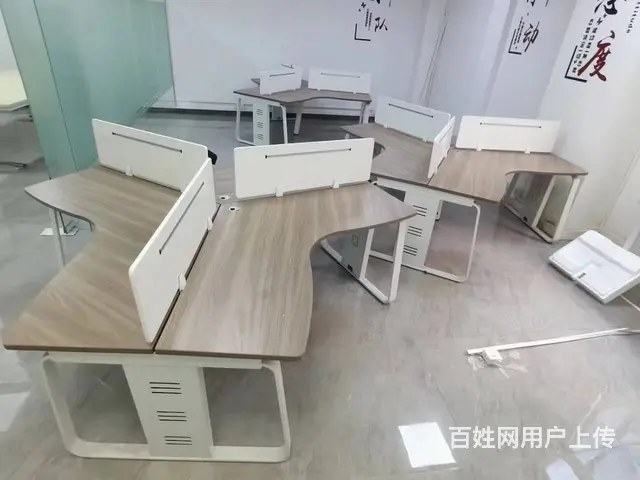 天河区二手办公家具出售，老板桌椅会议桌椅铁皮柜 - 图片 8