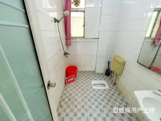 广浩华庭53幢503房1300带租出售60万，楼距宽.绿化好 - 图片 5