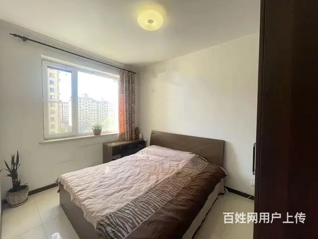 出租 方大上上城C区 三室户型 1800 - 图片 3