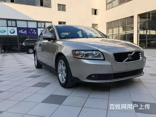 沃尔沃S40 2010款 2.0 双离合 智尊版 - 图片 9