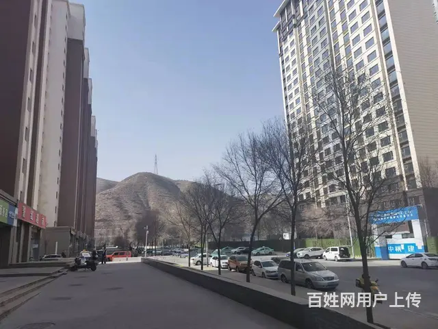 7561(七P）个人城中区百韵华居临街商铺招租 - 图片 2
