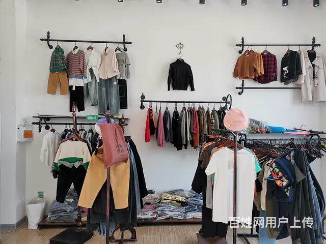 童装玩具店货架 - 图片 3
