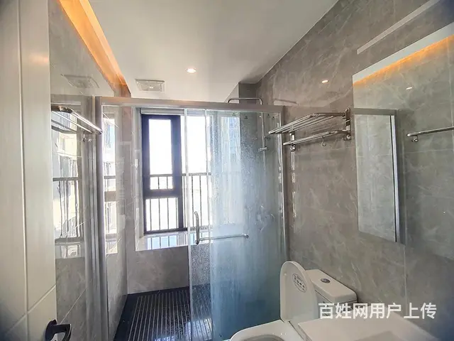 横琴 华发广场 精装 3房2卫 家具电器齐全 干净 - 图片 8