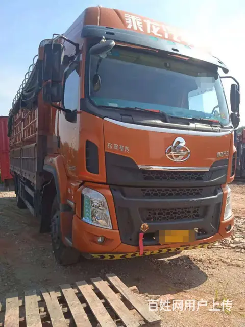 19年9月乘龙H5 单桥车 6米8苍栏 240马力 - 图片 2