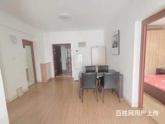 新北万达旁市政府边的典雅花园精装修房子，3房朝南有钥匙随时看 - 图片 5