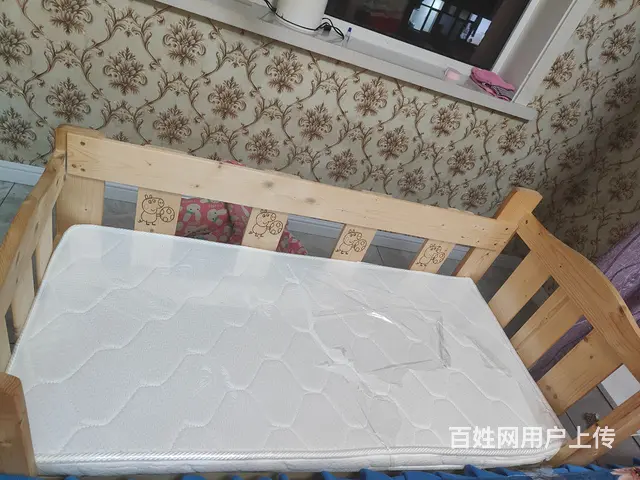 宝宝全新拼接床 - 图片 2