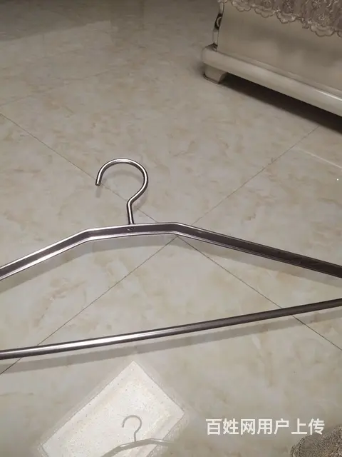 超低价出售内衣衣架 - 图片