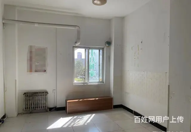 （房东出租）荣成市成山大道利群附近临街旺铺出租） - 图片 4