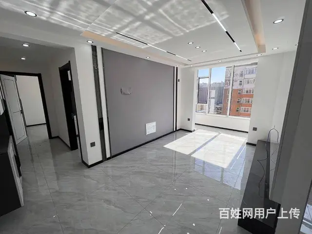 正阳馨居，电梯15层74平精装带物32.8万可议，房本现房 - 图片 2