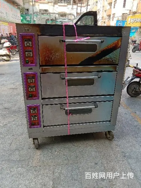 三层电烤箱 - 图片 1
