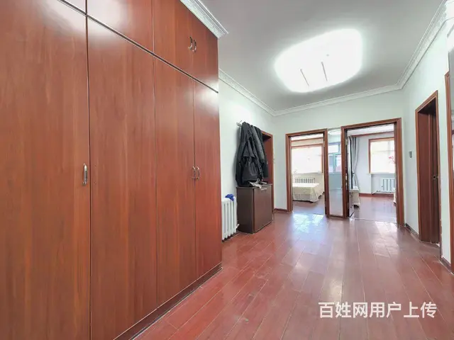 三室 下楼休闲广场 格局好 拎包入住 家具家电齐全 - 图片 2