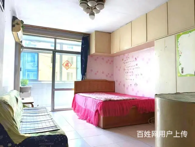 桃花街华茂小区一室一厅4楼950 - 图片 1