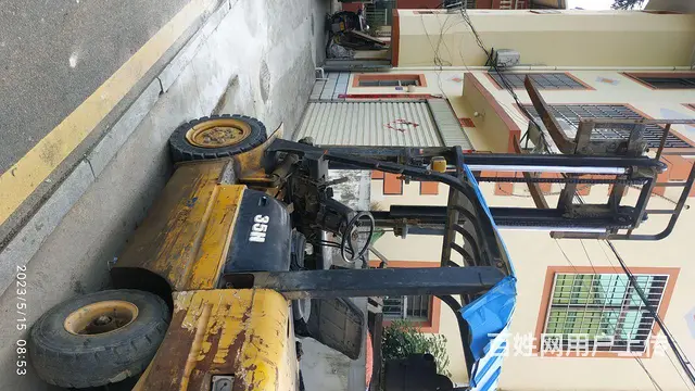 厦工3.5吨叉车 - 图片 1