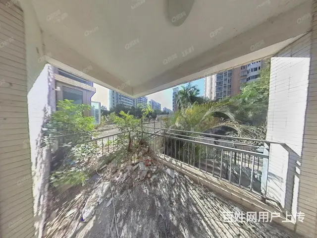 前山沃尔玛附近 美林雅筑 100平实用大3房 送大平台 - 图片 1