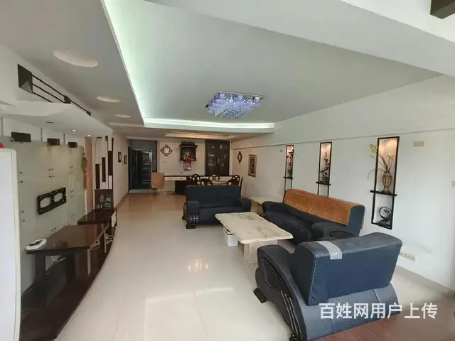 莲前怡富花园，电梯高层大三房出租5000元，有锁 - 图片 1