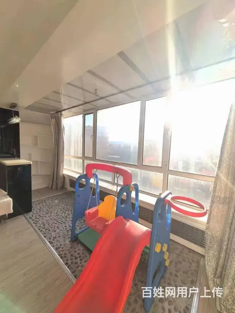 成龙建材4楼，113.69平，44万。 - 图片 3